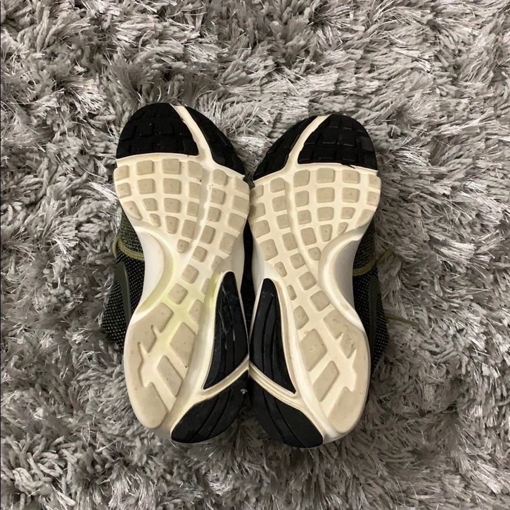 Women’s Olive Green Nike Presto size U.S. 6.5 - Picture 4 of 7